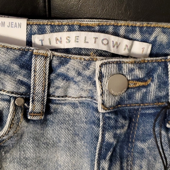 TINSELTOWN HI-RISE JEANS 👖 - Picture 13 of 13